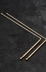 Ces baguettes de radiesthésie en cuivre sont des outils  utilisés pour capter et interpréter les vibrations énergétiques présentes dans un lieu, un objet ou une personne.