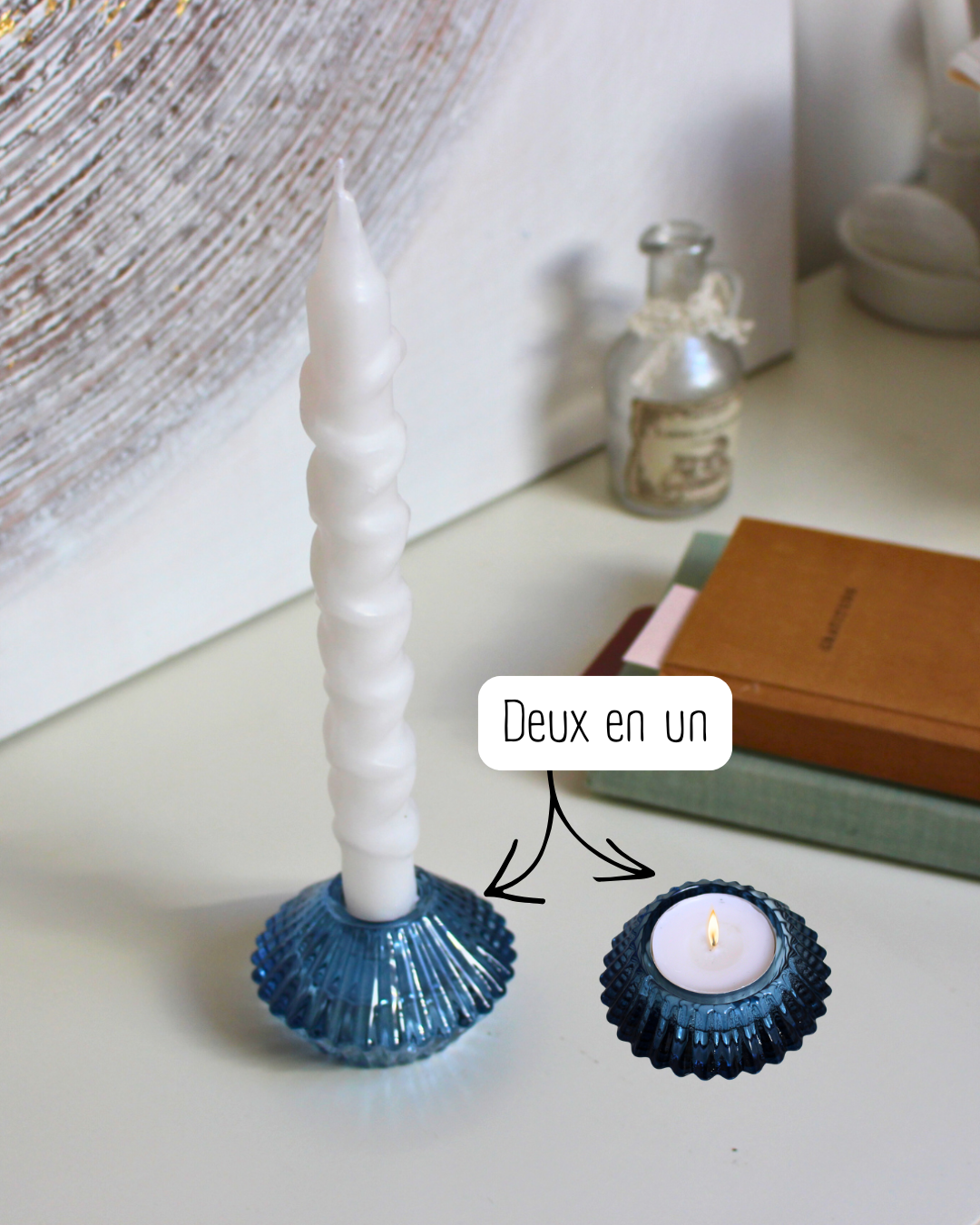 Conçu en verre de haute qualité, ce porte-bougie au design réversible offre une polyvalence idéale, pouvant accueillir aussi bien des bougies longues que des bougies chauffe-plat. 