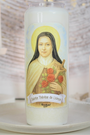 Foi, confiance, simplicité du cœur, abandon à l’amour de Dieu, grâces silencieuses
Allumez cette bougie de neuvaine à Sainte Thérèse de l’Enfant Jésus pour lui confier vos prières avec simplicité et confiance. Elle vous aidera à vous abandonner avec foi à la volonté divine, à retrouver la paix intérieure et à demander des grâces même dans les choses les plus ordinaires de la vie.