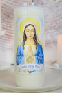 Protection, maternité, union à l'amour maternel de Marie, réconfort dans les moments de solitude ou de souffrance...

Allumez cette bougie de neuvaine à la Sainte Vierge Marie pour confier vos intentions, vous aider à traverser une épreuve, demander des grâces, ou pour vos remerciements à Marie.
D’une durée de combustion d’environ 9 jours, elle est conçue pour accompagner vos prières dans la durée comme le veut la tradition des neuvaines.

La neuvaine peut être commencée à tout moment ou en préparation d’un