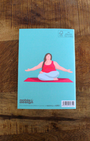 Ce carnet, illustré d'une femme dans différentes postures de yoga est une invitation à vous recentrer, à respirer et à vous reconnecter à votre espace intérieur. Il vous accompagne dans votre pratique du yoga, de la méditation ou du développement personnel.Chaque page vierge est un espace de liberté, où vous pouvez déposer vos réflexions, vos intentions, vos ressentis ou vos prises de conscience après une séance. Écrire devient ainsi un prolongement de votre pratique, une forme de méditation en soi.