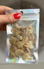 Copal en morceaux, sachet 25g. Résine sacrée Maya et Aztèque, parfum frais et résineux. Purification énergétique puissante. À brûler sur charbon auto-allumant