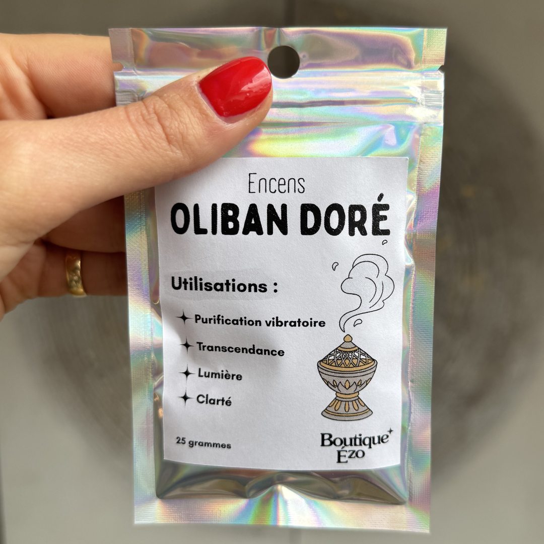 Oliban doré en grains, sachet 25g. Résine Boswellia millénaire, parfum boisé et citronné. Purification, élévation et clarté. À brûler sur charbon.