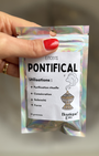 Encens pontifical en grains, sachet 25g. Résine liturgique solennelle, parfum profond et épicé. Purification rituelle et consécration. Sur charbon