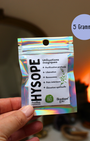 Idéale pour les rituels de purification, l’hysope accompagne vos pratiques de méditation, de purification et de renouveau énergétique.