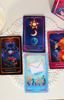 L'Oracle des Medeores, composé de 64 cartes - 49 cartes « divination » et 15 cartes « guidance medeores » - est un formidable outil de divination et de guidance.
Grâce au livre explicatif, vous découvrirez la signification de chaque carte ainsi que les différentes méthodes de tirage pour obtenir des réponses precises et inspirantes à vos problématiques, tout en étant guidé vers le soin le plus adapté, d'un point de vue énergétique ou émotionnel.
