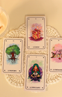 "Accueillez le pouvoir de sorcière qui sommeille en vous. Apprenez à développer vos capacités naturelles médiumniques pour recevoir les réponses à toutes les questions que vous vous posez grâce à ce superbe coffret.
L'interprétation des 49 magnifiques cartes proposée dans le livre vous permettra de mieux percevoir les messages que l'univers vous envoie et vous aidera à aiguiser vos compétences spirituelles pour déceler le chemin qui vous est destiné".
