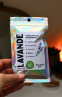 La lavande est une plante sacrée reconnue pour ses propriétés apaisantes et protectrices. Depuis des siècles, elle est utilisée dans les rituels pour purifier les espaces, calmer l’esprit et favoriser la sérénité.