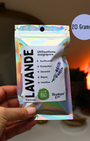 La lavande est une plante sacrée reconnue pour ses propriétés apaisantes et protectrices. Depuis des siècles, elle est utilisée dans les rituels pour purifier les espaces, calmer l’esprit et favoriser la sérénité.