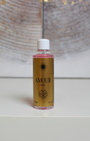 La Lotion Magique Haïtienne  Amour est une lotion rituelle traditionnelle conçue pour favoriser les rencontres amoureuses, renforcer les liens affectifs et intensifier le désir sexuel. Elle est utilisée en parfum pour attirer l'amour et raviver la passion dans les relations existantes.
