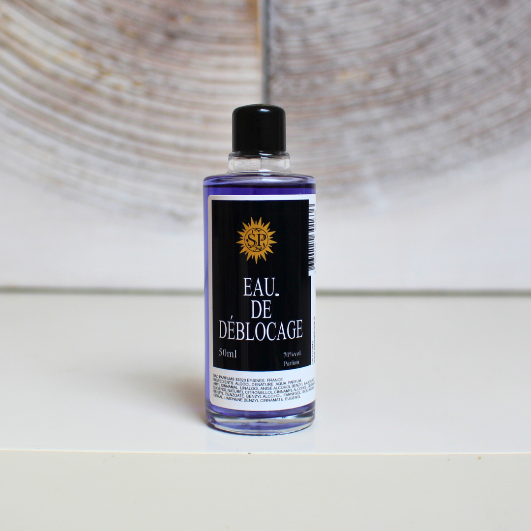 La Lotion Magique Haïtienne Eau de Déblocage est une lotion rituelle traditionnelle conçue pour libérer des blocages énergétiques, dissiper la malchance et ouvrir les chemins vers la réussite. Elle est utilisée pour déjouer les mauvais sorts et favoriser les nouveaux départs.
