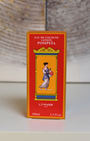 Créée par la maison L.T. Piver, la Lotion Pompeia est un parfum emblématique aux notes sensuelles et florales, très utilisé dans les traditions spirituelles afro-caribéennes.
Sa fragrance raffinée, symbole de charme et de magnétisme, est réputée pour attirer l’attention et susciter l’attirance d'un ou d'une partenaire
En ésotérisme, elle est souvent utilisée seule ou mélangée à l’eau du bain pour renforcer son pouvoir de séduction et favoriser les rencontres.