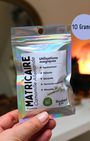 Matricaire bio séchée (camomille allemande), 5g / 10g / 15g. Idéal rituels d’apaisement, sérénité, harmonie relationnelle et lâcher-prise émotionnel.