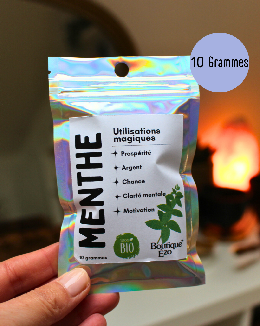La menthe est une plante rafraîchissante et dynamique, reconnue pour ses propriétés énergétiques stimulantes et attractives. Utilisée depuis longtemps dans les pratiques spirituelles, elle est associée à la prospérité, à la chance et à l’ouverture des opportunités.
