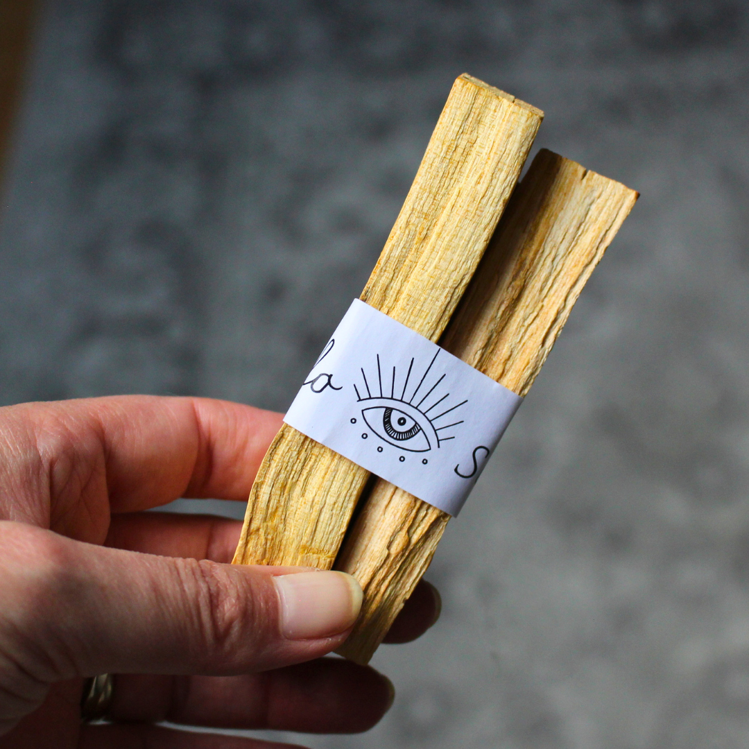 Palo Santo du Pérou (Bursera graveolens), lot de 3 bâtons 90-110mm. Bois sacré purifiant. Idéal nettoyage énergétique, méditation et connexion spirituelle.