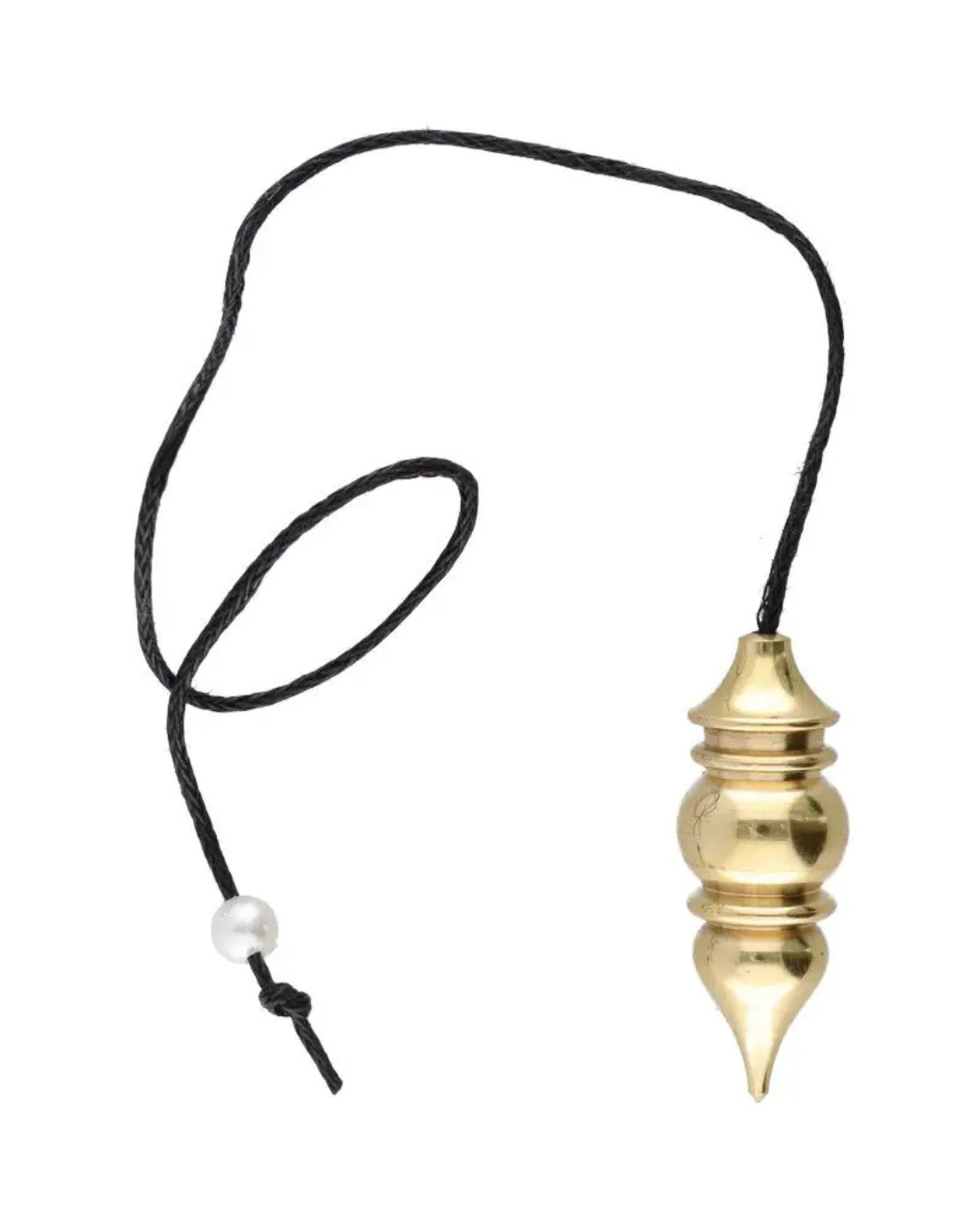Solide, précis et d’une grande sensibilité, le pendule témoin en bronze est un outil de radiesthésie incontournable.
Sa conception ouvrante permet d’y placer un témoin (cheveu, photo, huile, pierre, etc.), afin d’affiner les recherches et les travaux énergétiques.
Alliant la puissance du métal et la finesse vibratoire du bronze, il offre une excellente réceptivité et une stabilité remarquable.