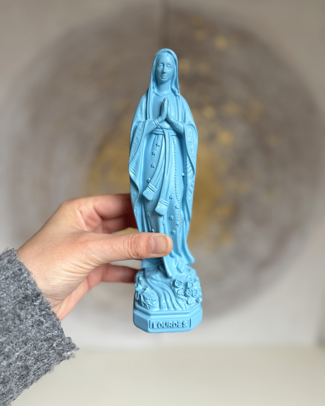 Statuette Vierge Marie 20cm en résine, peinte main en Espagne.  bleu, Idéal autel, prière et décoration sacrée.