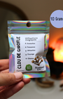 Clou de girofle bio séché, 10g / 20g. Épice puissante et protectrice. Idéal rituels de protection, courage, attraction des opportunités et renforcement des intentions.